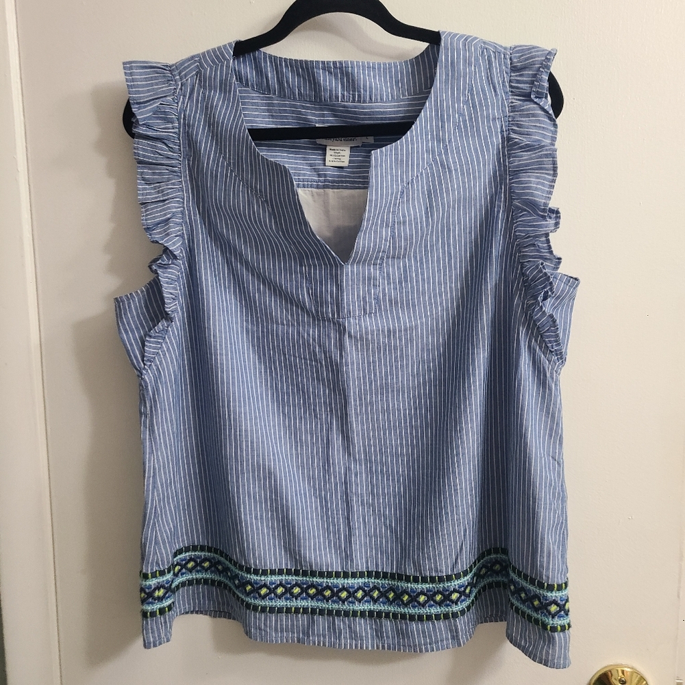 Vineyards Vines Women's Cotton Stylish Trendy Embroidered White/Blue Stripes S L